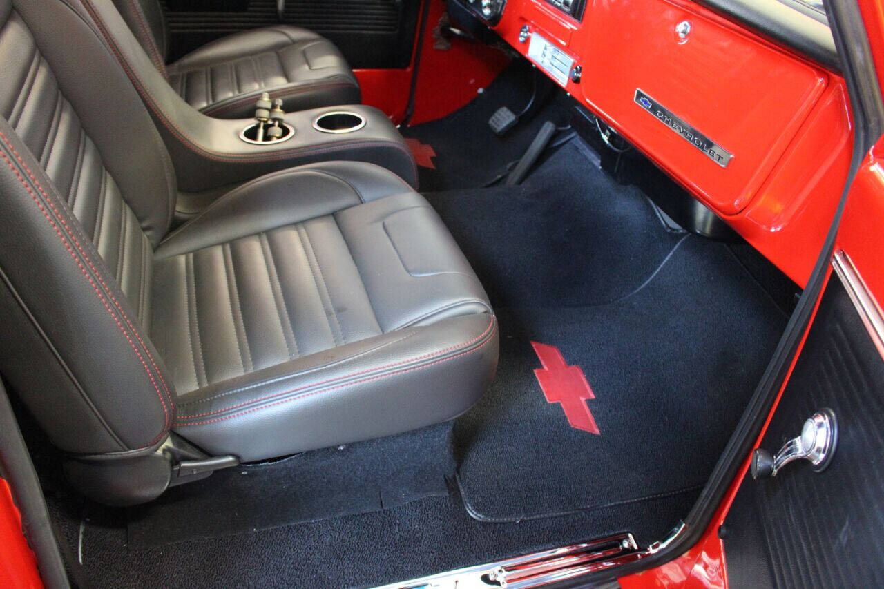 1967 Chevrolet C/K 10 Series 15