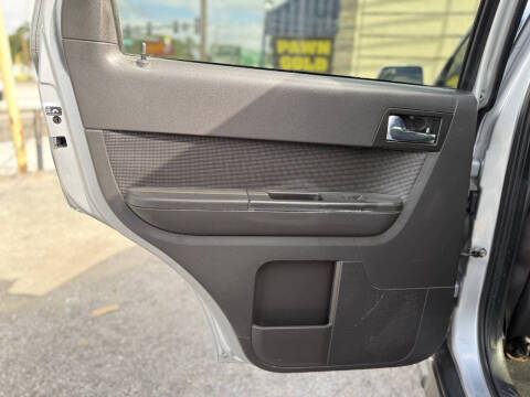 2011 Ford Escape Limited