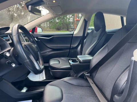 2015 Tesla Model S