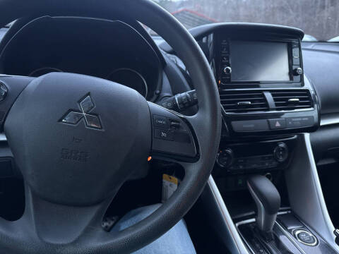 2024 Mitsubishi Eclipse Cross ES