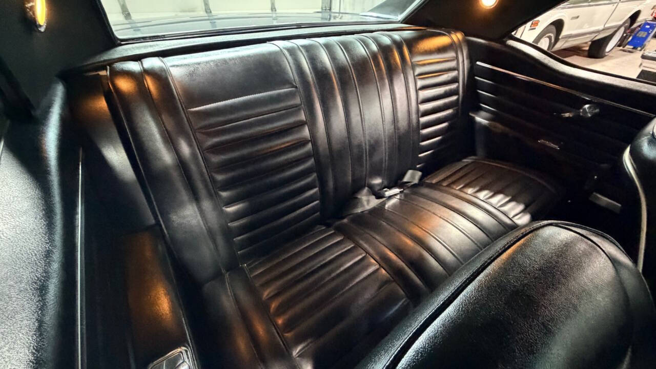 1967 Oldsmobile 442 24