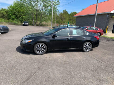 2017 Nissan Altima for sale at Auto Acceptance in Tupelo MS