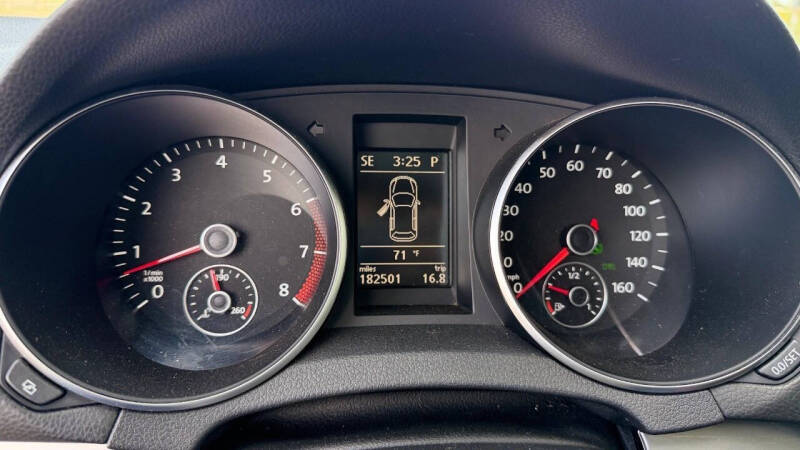 2012 Volkswagen Golf 2.5L PZEV