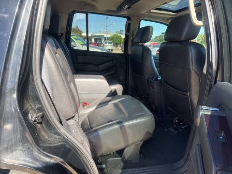 2006 Ford Explorer Limited