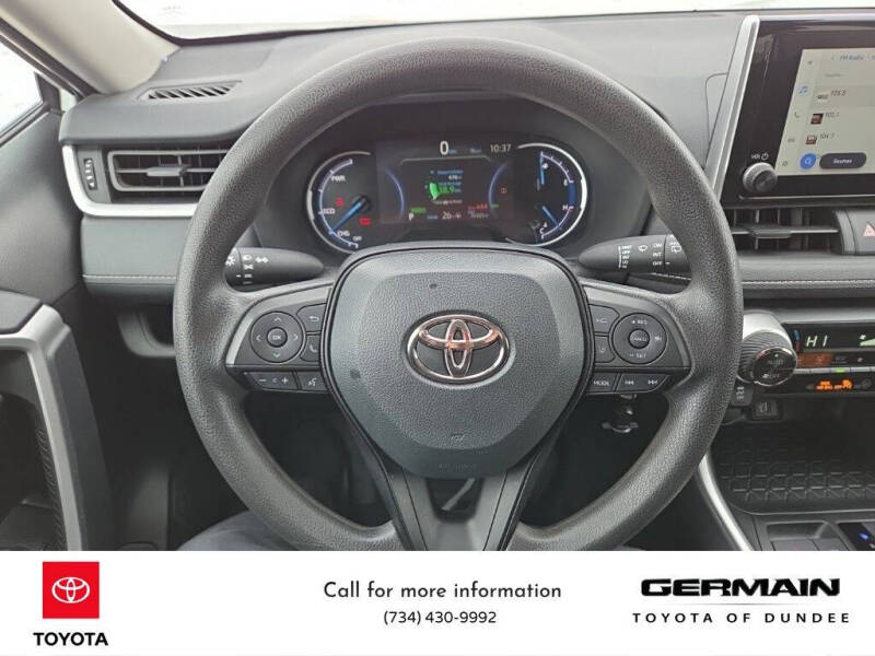 2024 Toyota RAV4 Hybrid LE