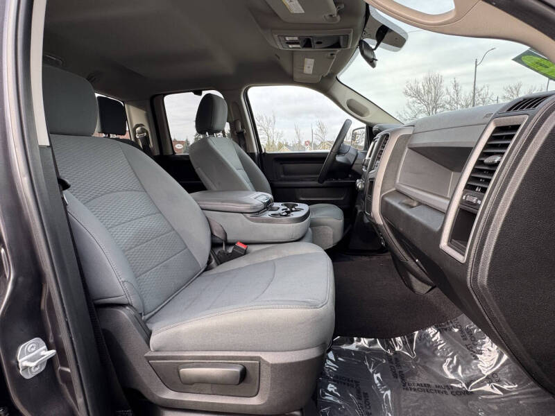 2019 RAM 1500 Classic Express