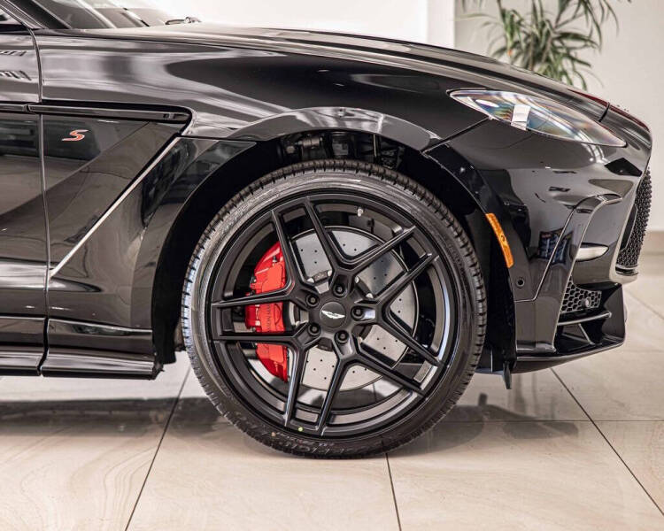 2026 Aston Martin DBX S