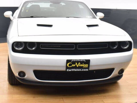 2019 Dodge Challenger SXT