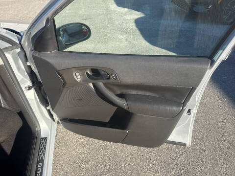 2007 Ford Focus ZX4 SE