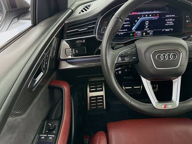 2023 Audi SQ8 4.0T quattro Premium Plus
