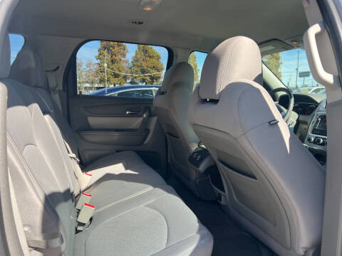 2015 GMC Acadia SLE-1