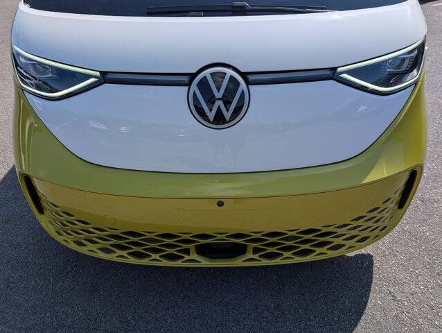 2025 Volkswagen ID. Buzz Pro S Plus