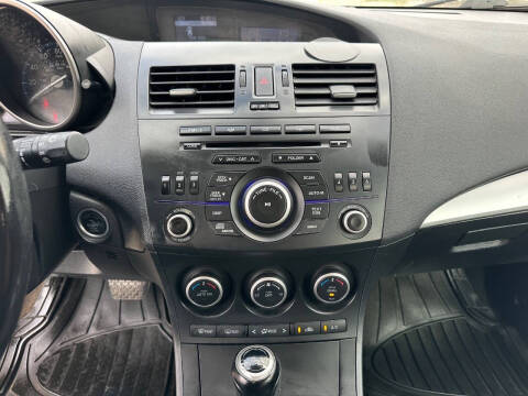 2013 Mazda MAZDA3 i Touring