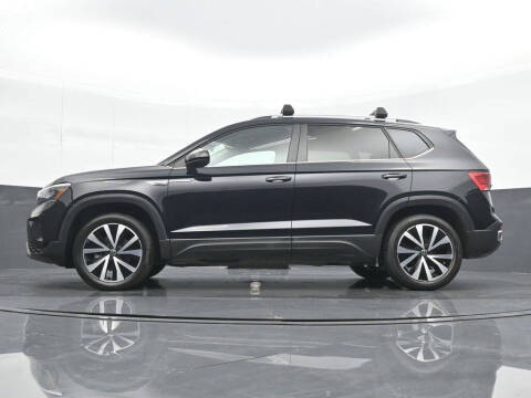 2022 Volkswagen Taos SE 4Motion