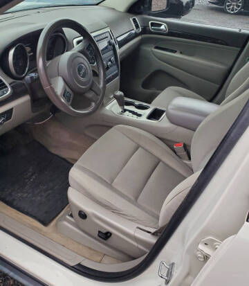 2011 Jeep Grand Cherokee Laredo