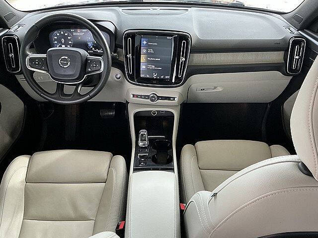 2019 Volvo XC40 T5 Inscription