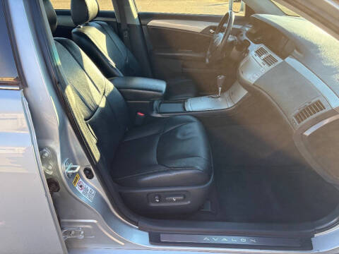 2007 Toyota Avalon XLS