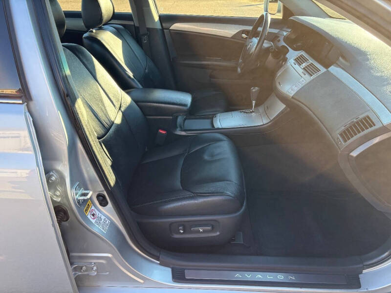 2007 Toyota Avalon XLS