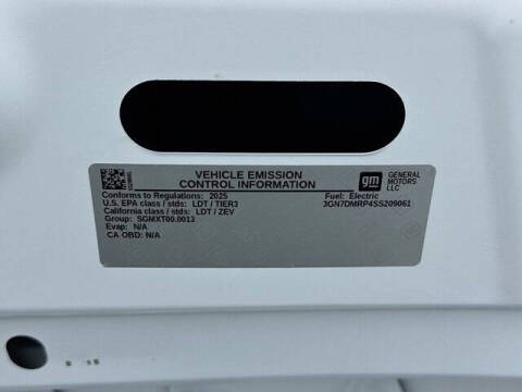 2025 Chevrolet Equinox EV LT 1