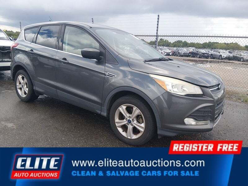 2016 Ford Escape SE