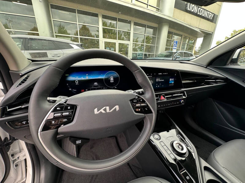 2025 Kia Niro EV Wind