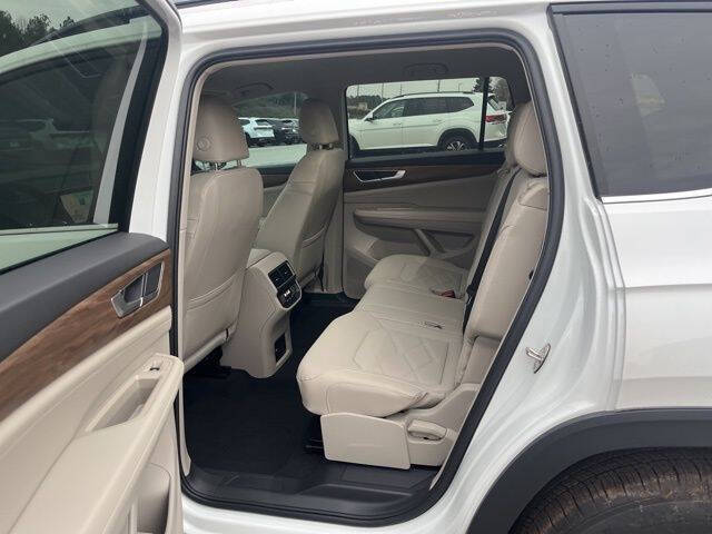 2026 Volkswagen Atlas SE