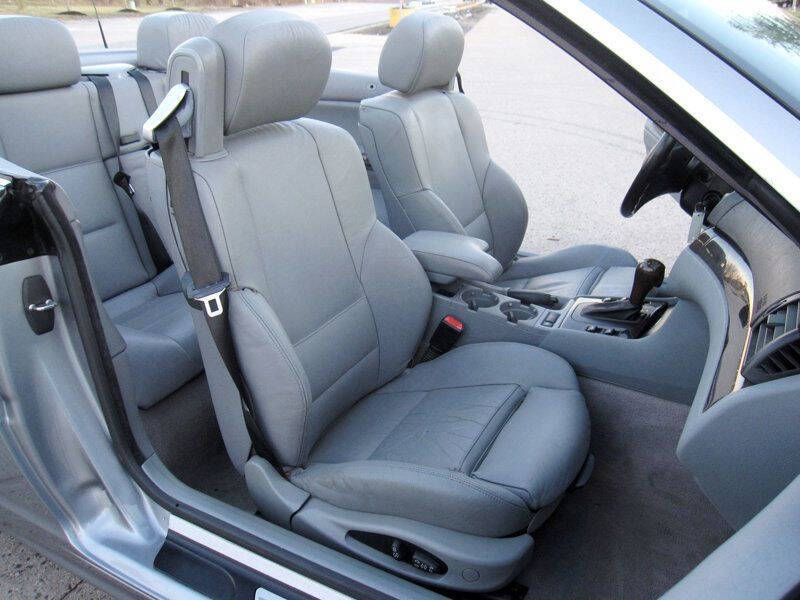 2004 BMW 3 Series 325Ci