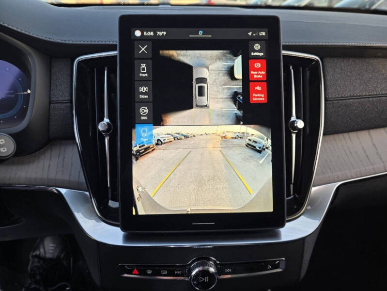 2025 Volvo XC90 T8 Ultra Bright Theme 7P