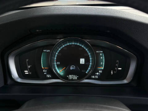 2015 Volvo S60 T5 Platinum