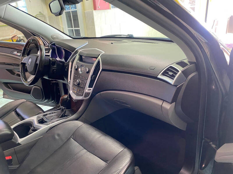 2011 Cadillac SRX Luxury Collection