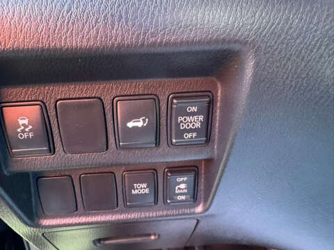 2013 Nissan Pathfinder SL