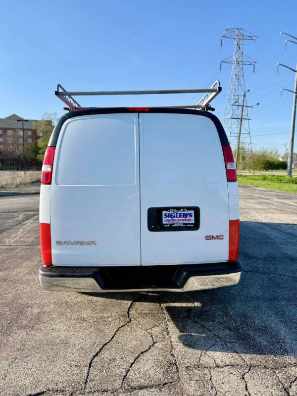 2017 GMC Savana 2500