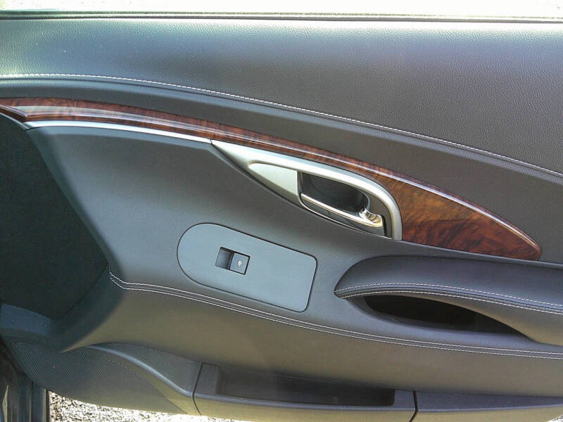 2012 Buick LaCrosse Premium 1