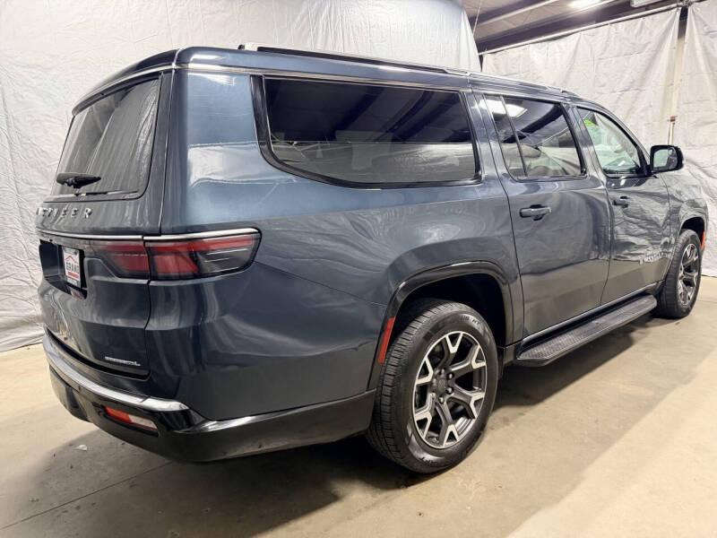 2023 Jeep Wagoneer L Series III