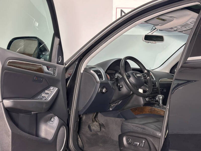 2013 Audi Q5 2.0T quattro Premium Plus