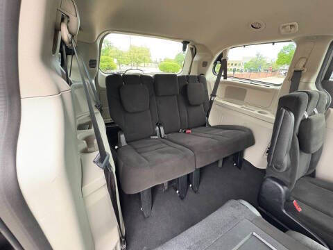 2016 Dodge Grand Caravan SXT Plus