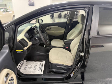 2013 Kia Rio 5-Door EX