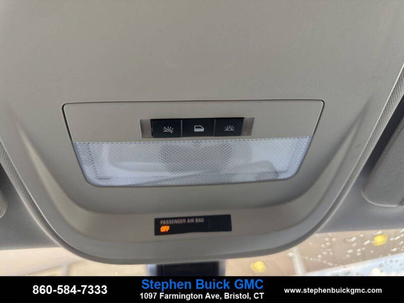 2022 GMC Canyon Elevation Standard