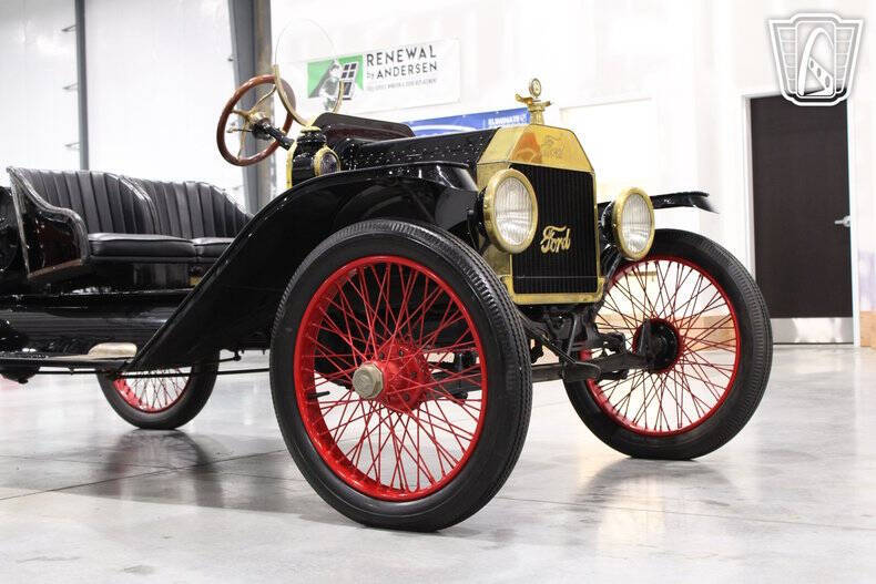 1916 Ford Model T