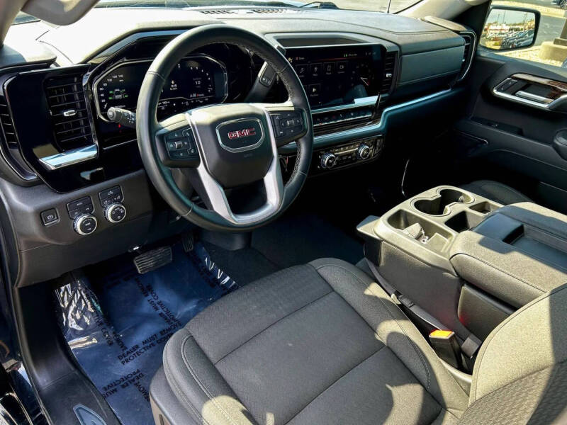 2023 GMC Sierra 1500