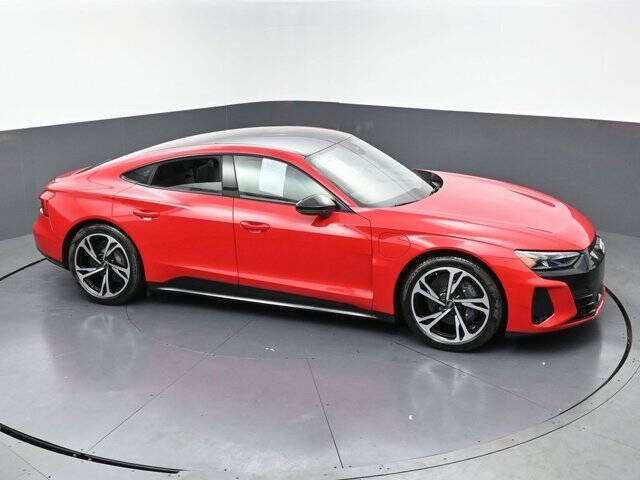 2022 Audi e-tron GT quattro Prestige