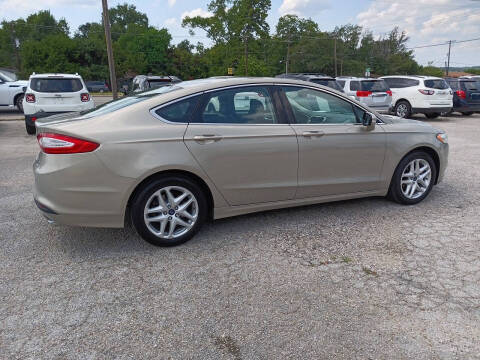 2015 Ford Fusion SE