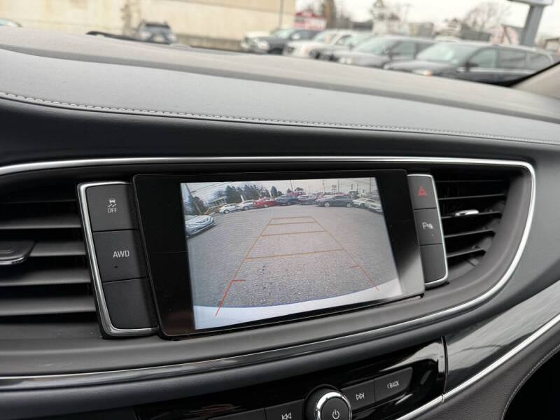 2019 Buick Enclave Essence