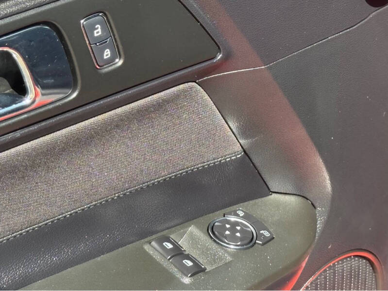 2016 Ford Mustang V6