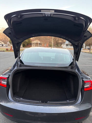 2020 Tesla Model 3 Performance