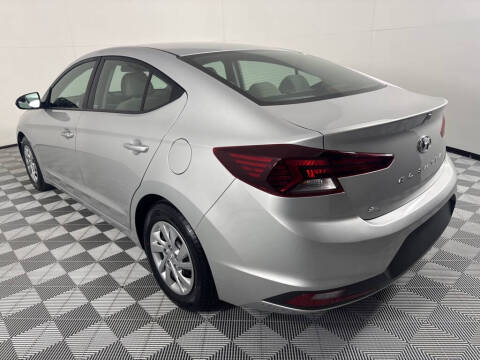 2019 Hyundai Elantra
