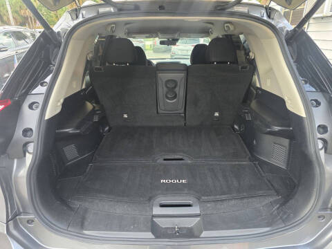 2020 Nissan Rogue SV