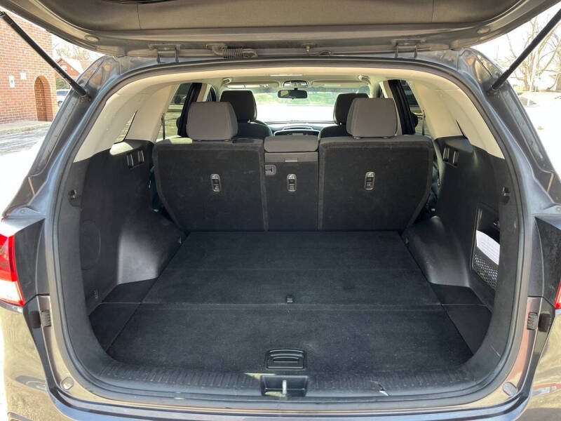 2016 Kia Sorento LX