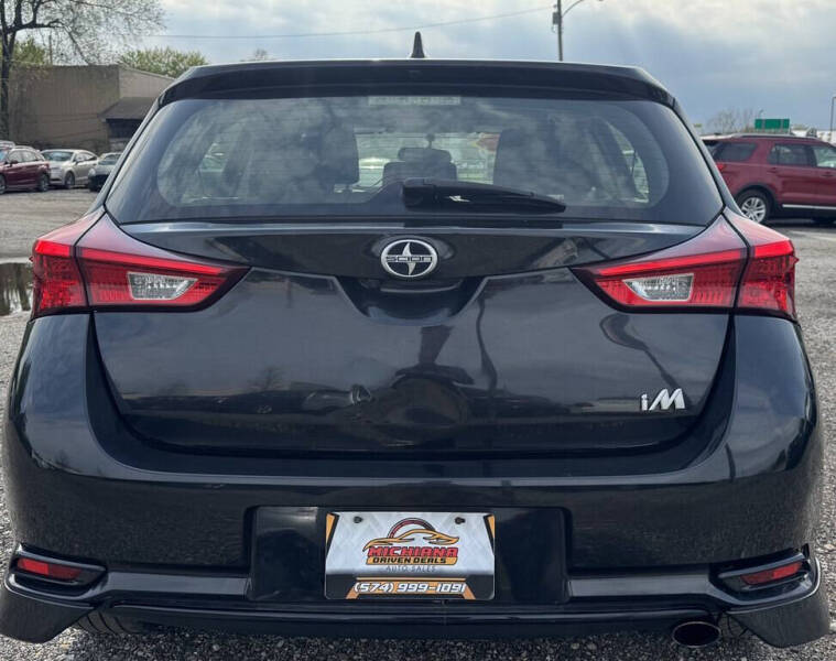 2016 Scion iM
