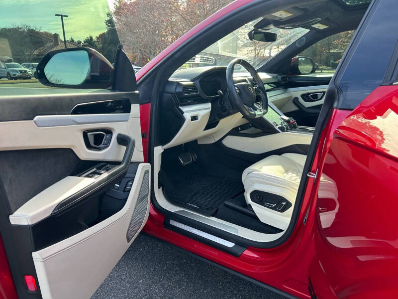 2021 Lamborghini Urus